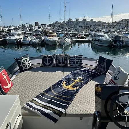 Puerto Banus Yacht Sky&sea Apartment
